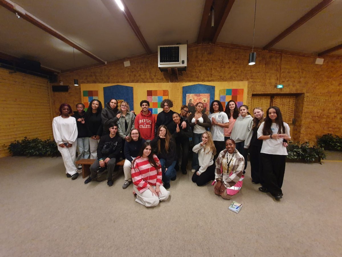  Séjour des jeunes de l'aumônerie à Taizé 